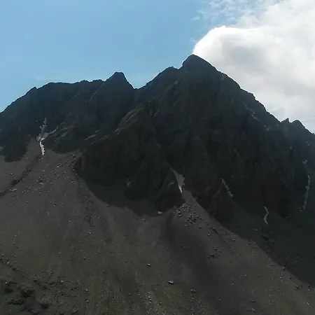 Le Trianon Вилла *